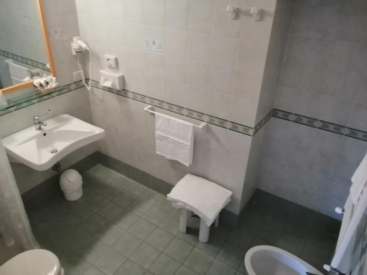 Hotel Brigantino Non Dista Porto Recanati
