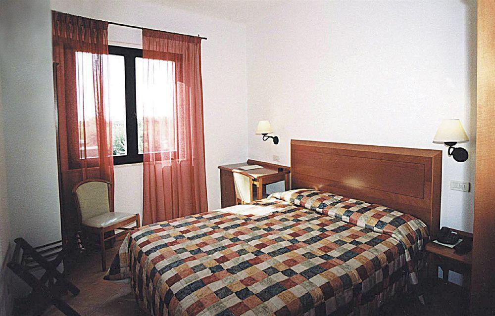 Brigantino Non Dista Hotel