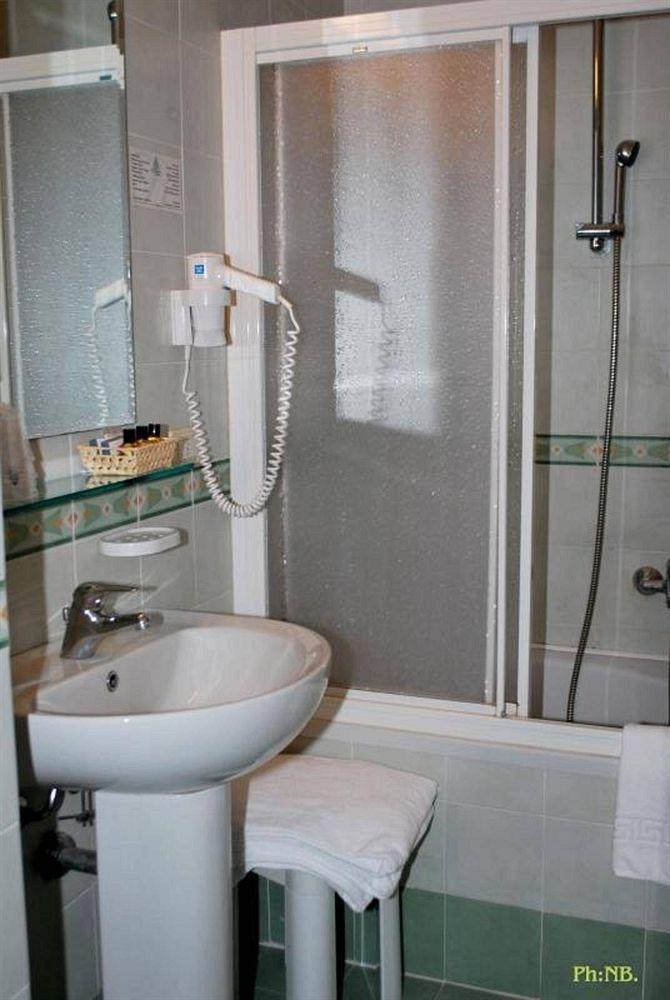 Brigantino Non Dista Hotel